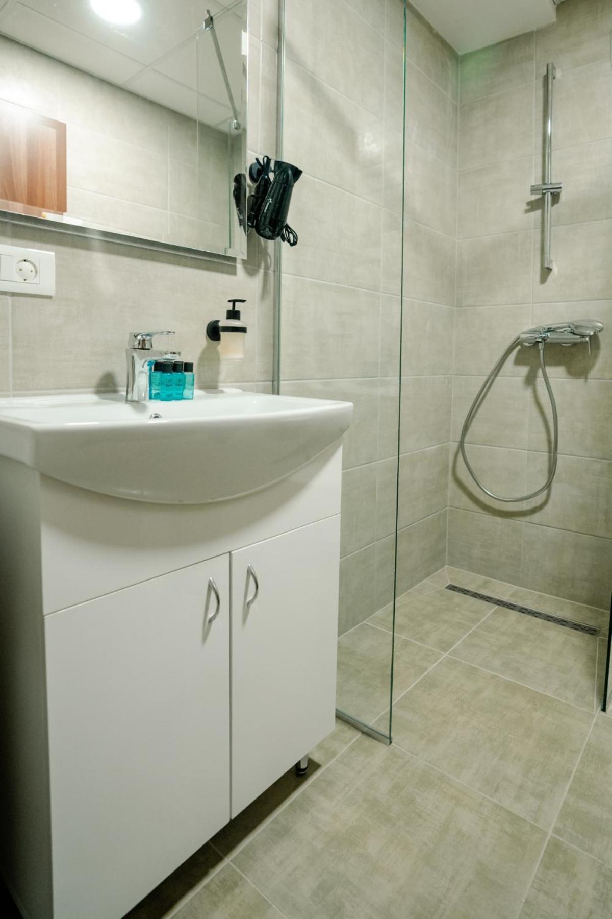 Darki Apartments 3 - Very Central Stay With Free Parking Ohrida Exterior foto